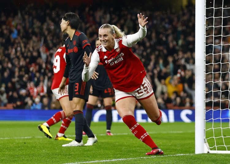 Soccer-Arsenal reach Women&#8217;s Champions League semis for first time since 2013