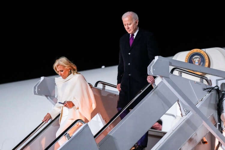 Biden tells Britain&#8217;s King Charles the first lady will attend coronation