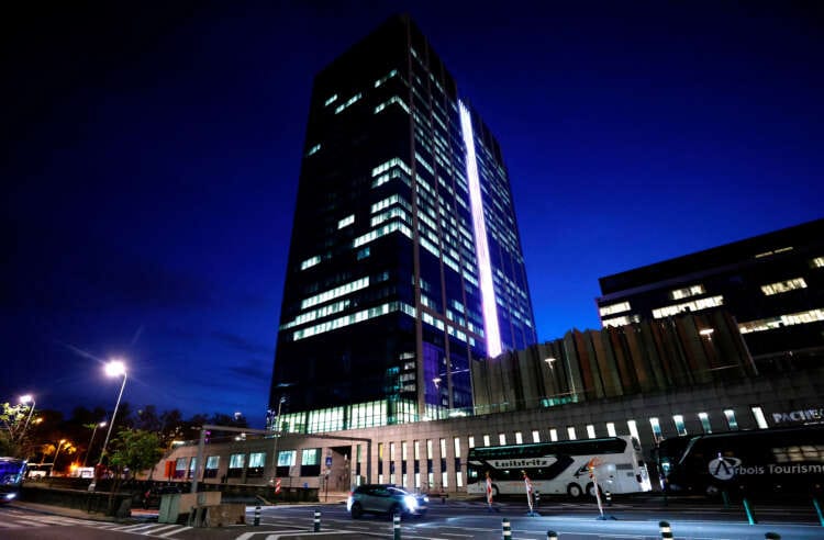 Analysis-Crisis radar falls on fault lines in Europe&#8217;s commercial property