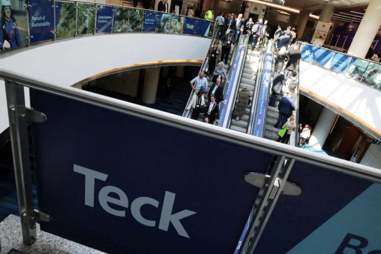 Norway sovereign fund backs Teck Resources in battle with Glencore