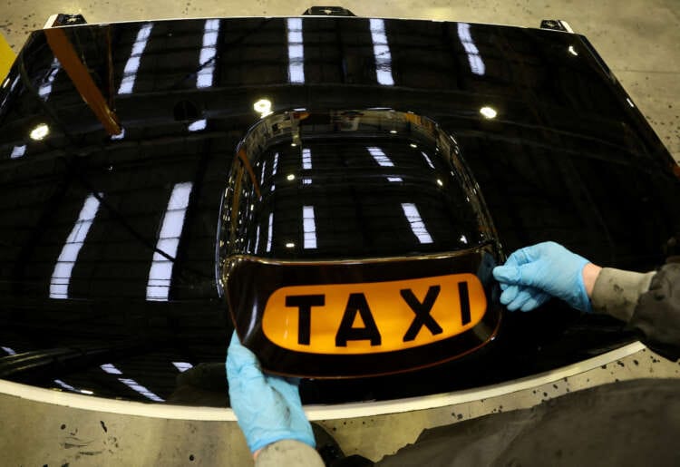 Geely&#8217;s London black cab unit unveils new large EV platform