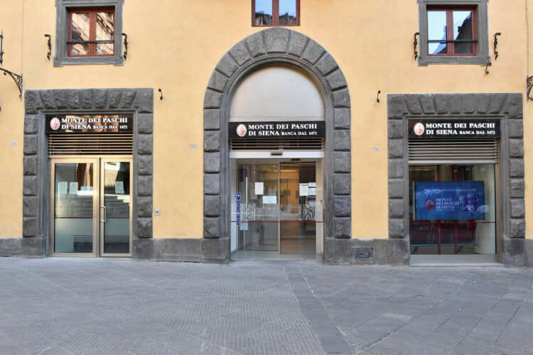 Italy open to selling down MPS stake on market if terms, buyers are right &#8211; sources