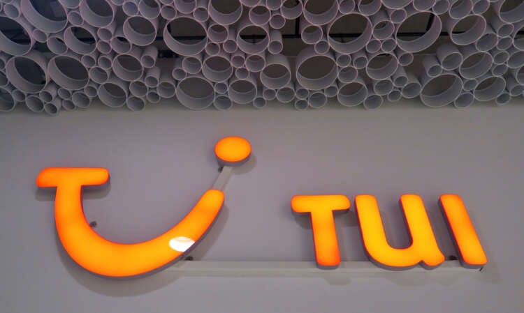 TUI sees summer travel demand &#8216;significantly&#8217; lifting 2023 profit