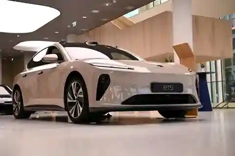 EU to investigate &#8216;flood&#8217; of Chinese electric cars, weigh tariffs