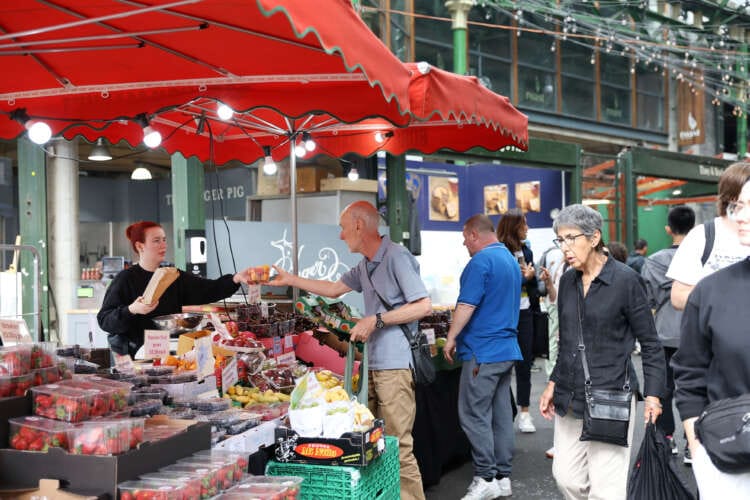 UK shop price inflation at lowest in a year &#8211; BRC