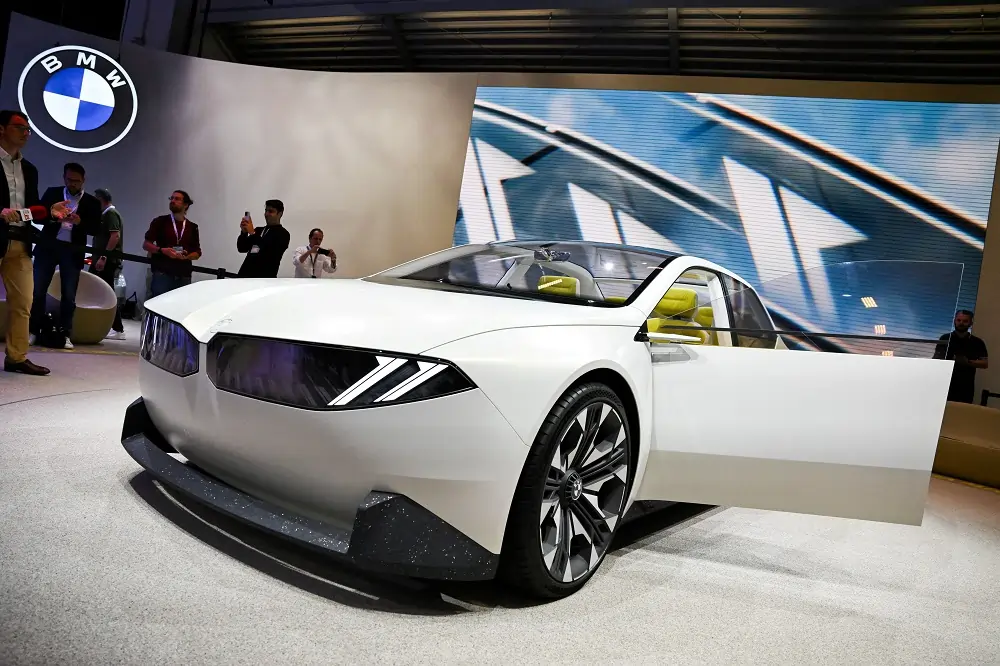 BMW retools Munich headquarters for all-electric production from 2027