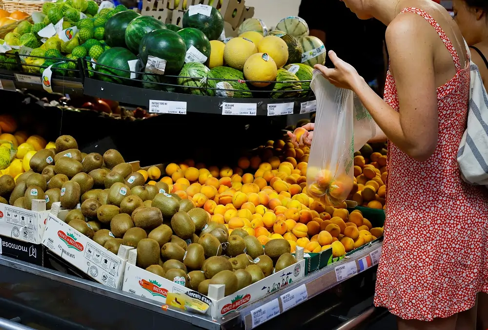 Lowest euro zone inflation in 3 years sets up ECB for cut