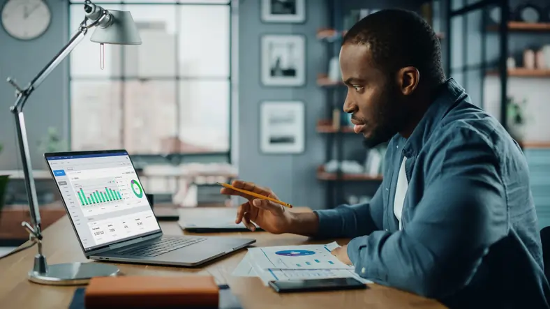 Day Trading Made Easy: 5 Winning Tips To Get You Going