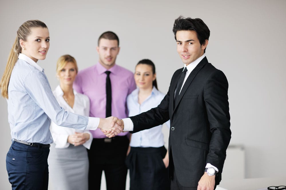 How Artificial Intelligence can help improve the customer journey in Insurance