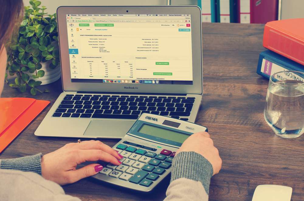 Why Are More Accountants Using Cloud Based Accountancy?