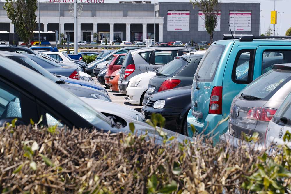 Thinking about leasing a car? Read this first