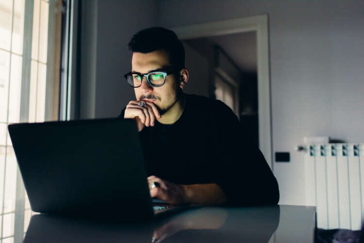 5 Things to Consider When Choosing a Challenger Bank