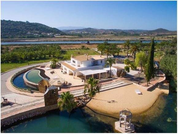 Golden sunshine and golden visas draw wealthy foreigners from far and wide to Portuguese property market-3
