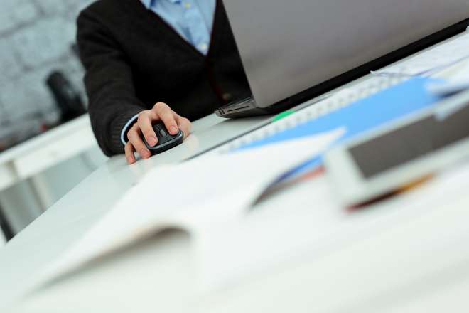 Improving sustainability in finance with an effective IT lifecycle