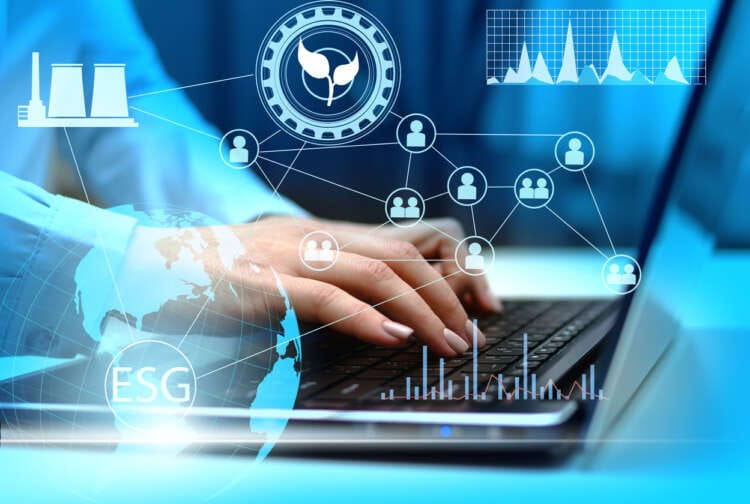 How Distributed Ledger Technologies are transforming ESG reporting for Financial Intermediaries