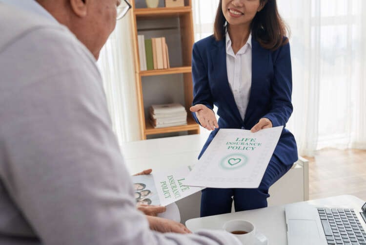What Type of Life Insurance Policy Is Right For Me?