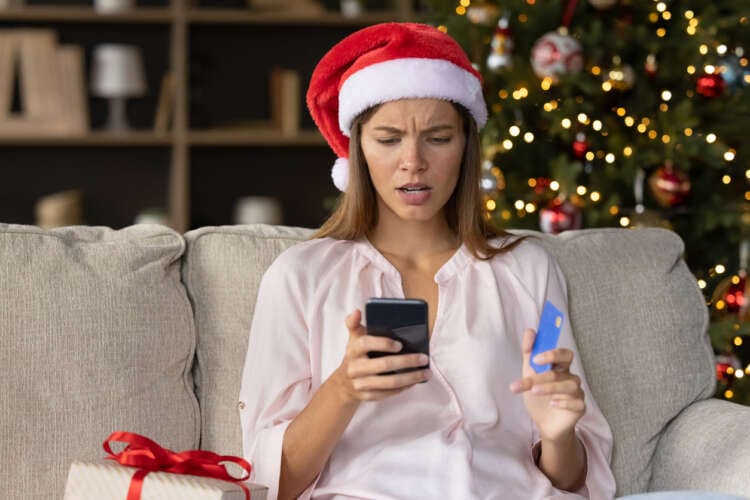 Scam Special: How to Avoid Christmas Shopping Fraud this Year