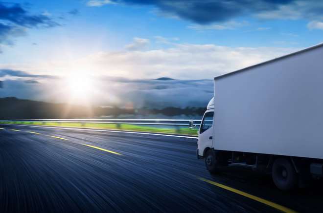 Why finance professionals should be familiar with vehicle tracking software