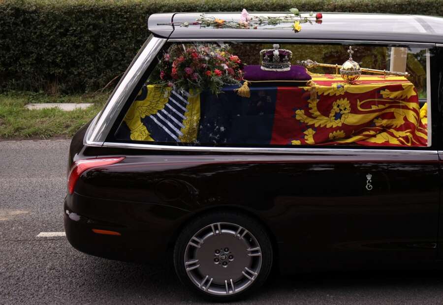 Queen Elizabeth&#8217;s coffin lowered into vault ahead of private burial