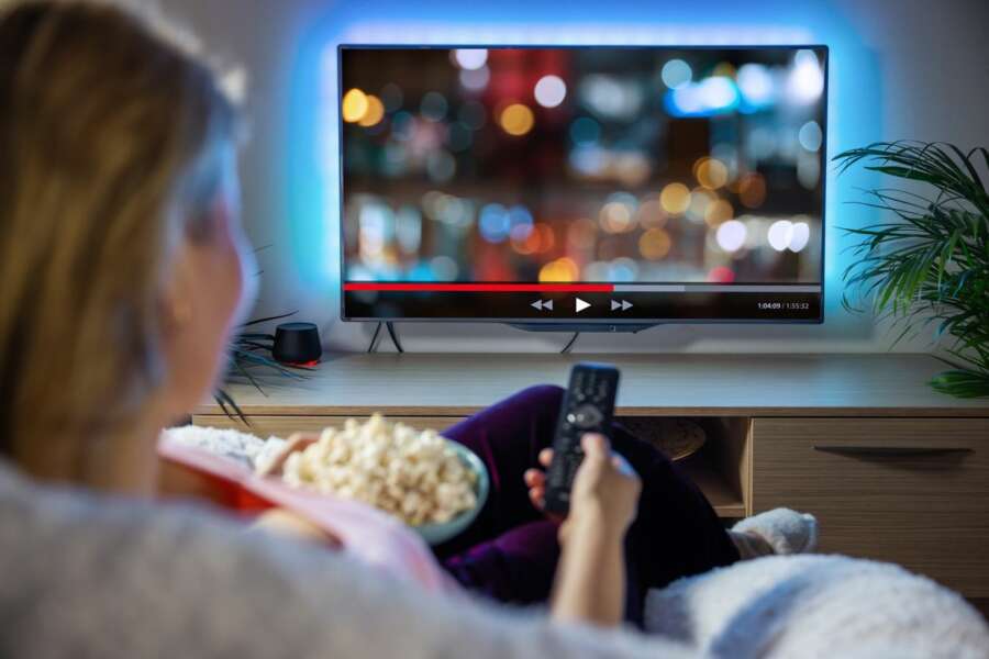 NEOMA announces new iLearning courses structured like television series