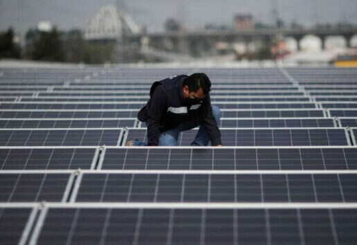 Bank funding for renewables stagnates vs oil and gas &#8211; report