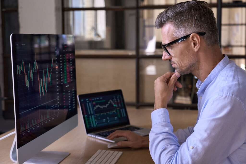 How to manage your risks like a pro trader