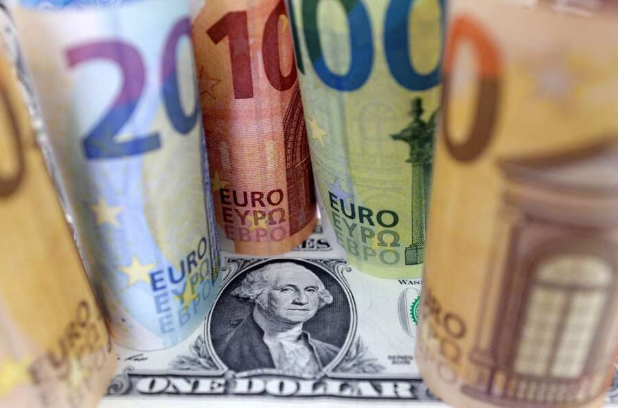 Dollar hits six-week high vs yen, rallies from two-week low after U.S. inflation data