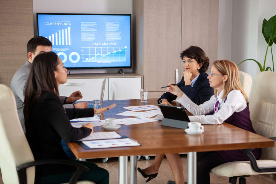 Demand for admin, HR and office support grows as employers struggle to recruit