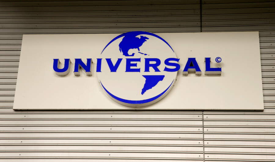 Bill Ackman rejigs Universal deal after regulators probe SPAC plan