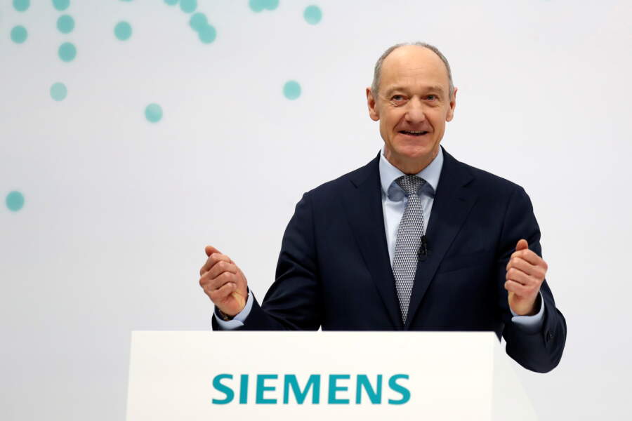 Siemens CEO watching the share price of Siemens Energy &#8211; CEO