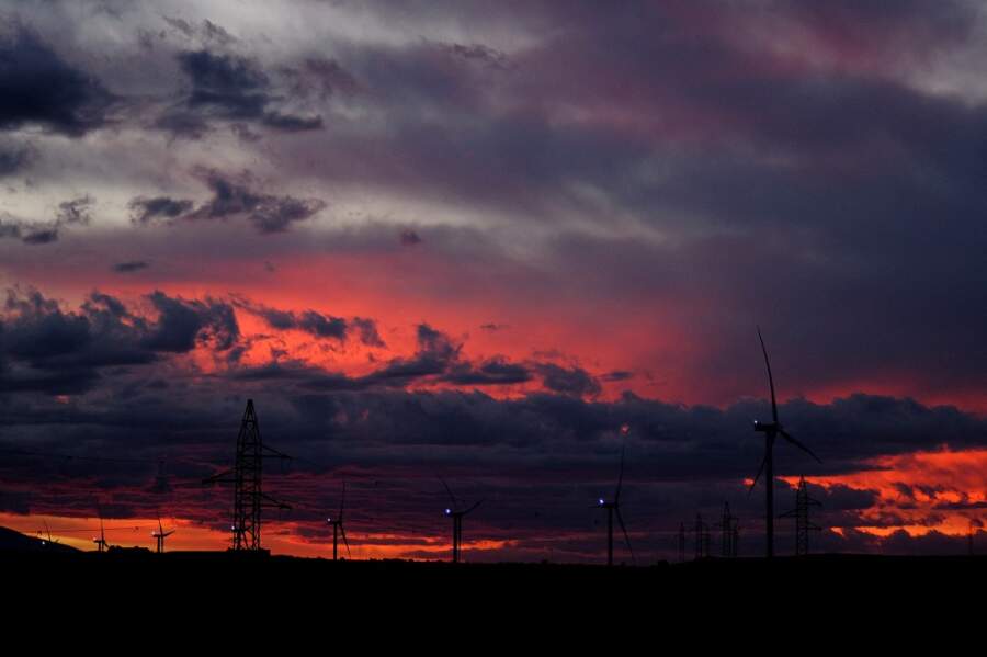 Analysis: Energy market turmoil shakes Europe&#8217;s green power plan