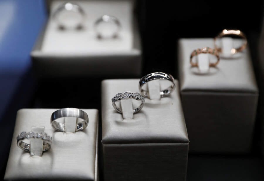 Hungary&#8217;s booming wedding market doused by soaring inflation