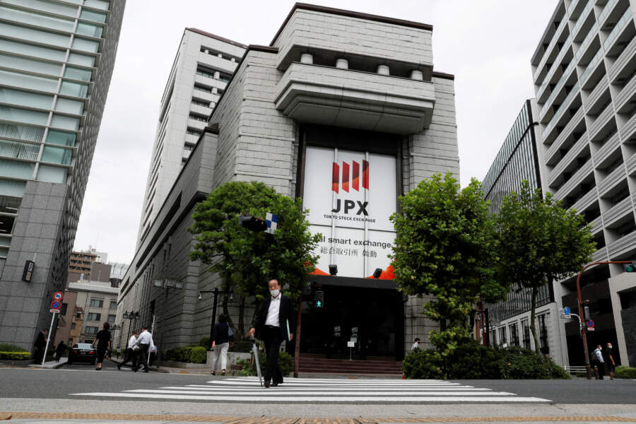 Asian stocks rally as bank jitters calm, Alibaba lifts mood