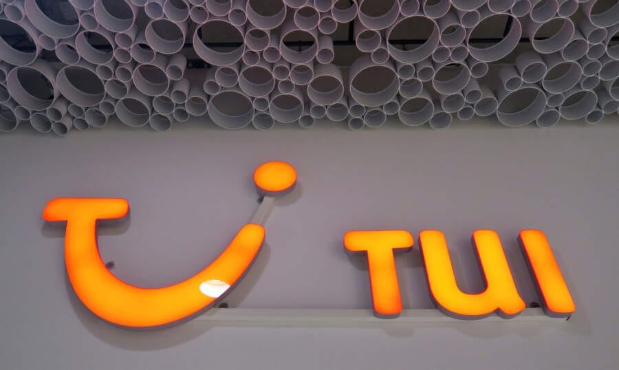 TUI sees summer travel demand &#8216;significantly&#8217; lifting 2023 profit