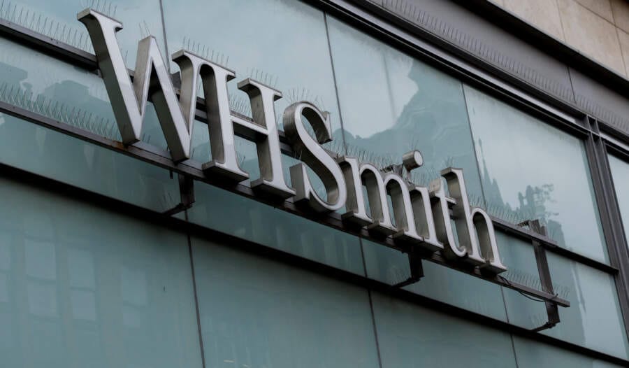 UK fines WH Smith, M&#038;S and others for not paying minimum wage