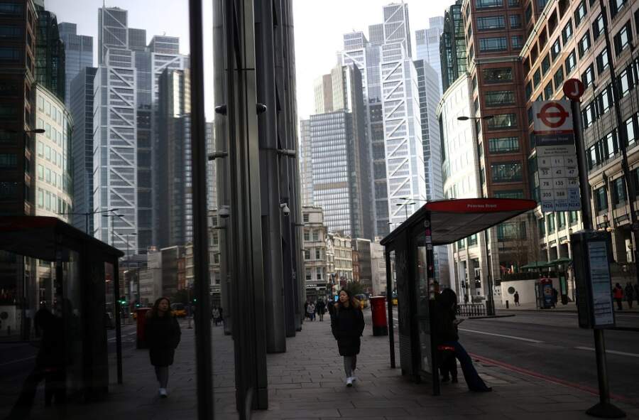 Global companies to hike security spending as threats rise &#8211; survey