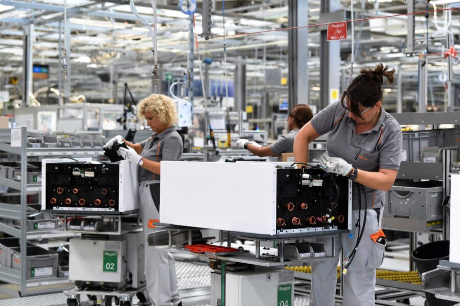 Lack of orders weighs on German economy &#8211; Ifo