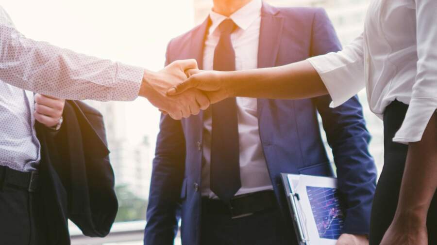 How to establish a business in the face of difficult circumstances